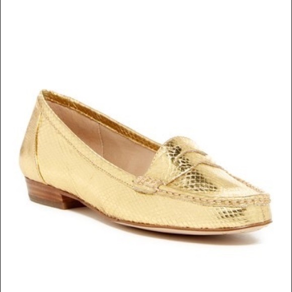 Louise et Cie Shoes - 💗Louise Et Cie Gold Metallic Snake Embossed Leather Penny Loafers - size 9.